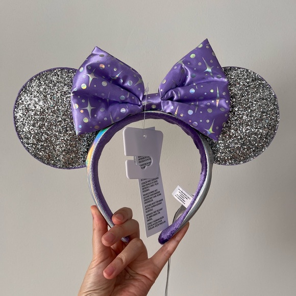 🆕 Tomorrowland Minnie Mouse Ear Headband for Adults - Picture 2 of 4